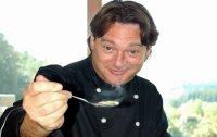 Zwei Sterne ein Mann - kein Mond